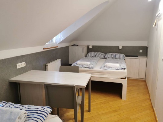 H2O Hostel